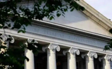 Danish Pension Fund Sells $100M in U.S. Treasuries Over Fiscal Concerns