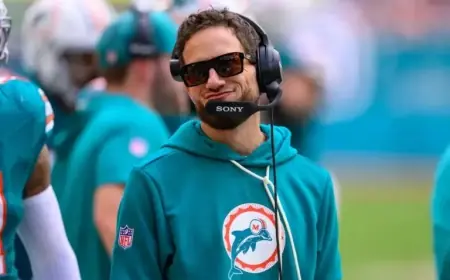 Mike McDaniel Withdraws from Cleveland Browns Head Coach Consideration