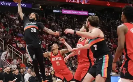 Spurs’ Champagnie Dominates Rockets with 3-Point Mastery in First Half