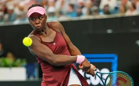 Mboko Rallies to Defeat McNally at Melbourne Tournament