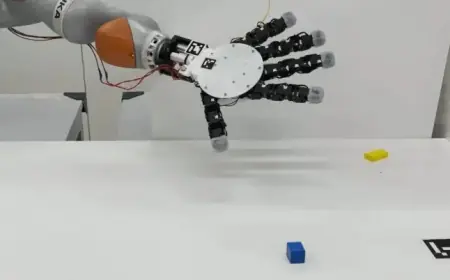 Robotic Hand Brings ‘The Addams Family’ Vibe to Life