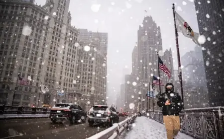 Chicago Faces Weekend Cold Snap with Temperatures Plunging to 35 Below Zero