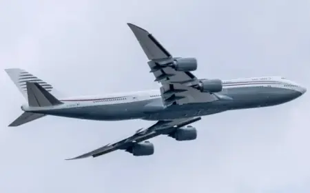 Former Flight Attendant Charged for Impersonating Pilot, Obtaining Free Flights