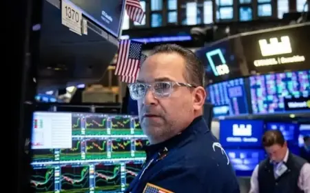 Banks Propel ASX Surge as Robust Employment Data Elevates Rate Hike Prospects