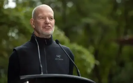 Lululemon Founder Criticizes Board’s Decisions