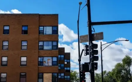 Illinois Probes Landlord’s Role in High-Profile ICE Raid Tip-Off