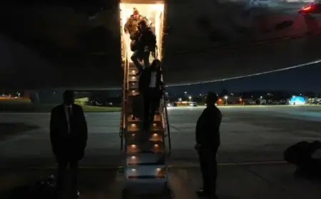 Air Force One Returns Mid-Flight, Disrupting Trump’s Journey to Davos