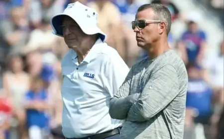 Unforgettable Press Conference: Bills Owner and GM Address Fans
