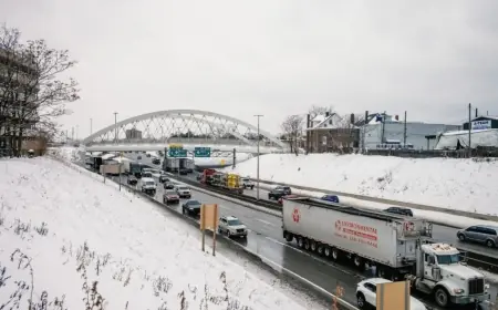 Detroit Weather: Snow, Wind, and Dangerous Cold Grip the Metro Area as Arctic Air Deepens