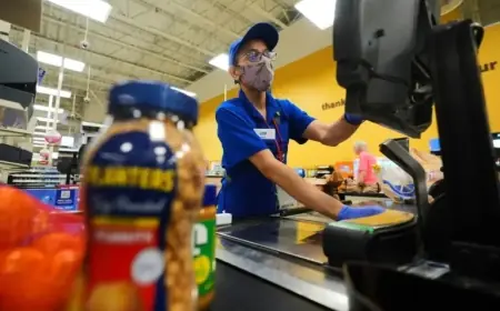 November Inflation Rises as American Consumer Spending Increases, Key Measure Reveals