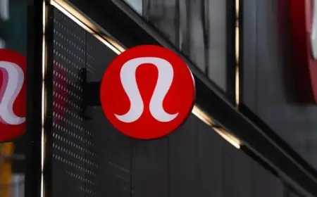 Lululemon Founder Criticizes Board for Poorly Fitting, Thin Get Low Apparel