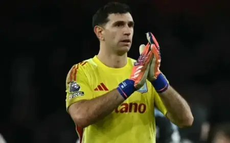 Three-Time Champions League Winner Pursues Emi Martinez Amidst Aston Villa’s Fight