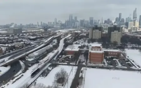 Chicago Schools Close Ahead of Extreme Cold Warning in Cook County
