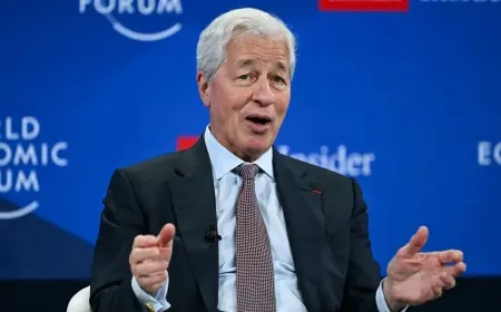 JPMorgan, Jamie Dimon, and “Debanking”: Trump’s $5 Billion Lawsuit Reignites a Global Fight Over Who Banks Serve