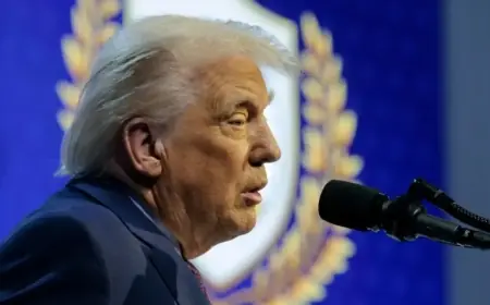 Trump Vows Retaliation if Europe Sells U.S. Treasuries