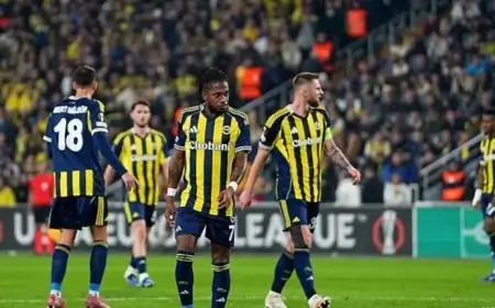 Fenerbahçe Falls to Aston Villa at Home, Keeps Top 24 Hopes Alive