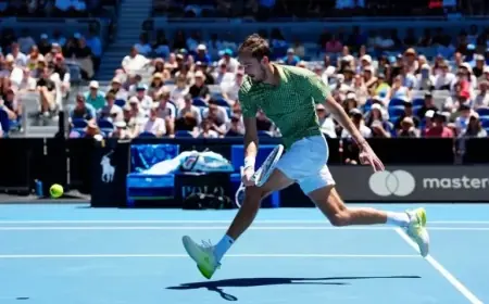 Australian Open Day Six: Medvedev Dominates Marozsan in Predictions and Tips