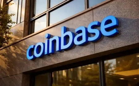Coinbase Stock Dips Amid Base Balance Glitch: Key Next Steps for Traders
