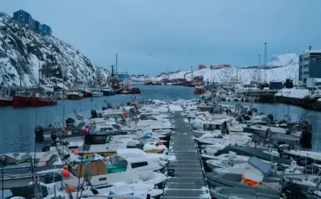 Global Tensions Ease, Solid Data Boosts Stock Markets