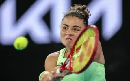 Australian Open Live: Paolini Drops First Set to Jovic, Alcaraz Advances Easily