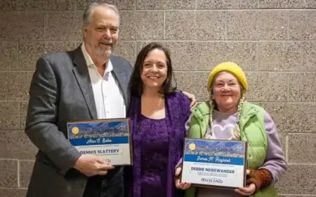 Ashland Mayor Celebrates City Successes and Honors Volunteers at Town Hall