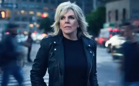 Lucinda Williams Critiques Trump in New Album, Reflects on Meeting Dylan