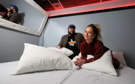 Exploring Deep Questions Behind Folichonneries