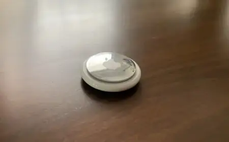 Apple to Unveil AI Wearable Pin Device by 2027, Report Says