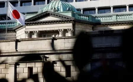 BOJ Signals Rate Hikes, Warns Against Yield Spike in Hawkish Shift