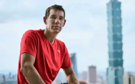 Alex Honnold to Scale Taipei 101 Live on Netflix Without Ropes