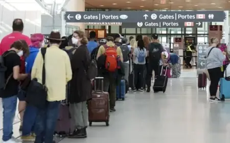 Canadian Airlines Defend Against Court Challenge Over Passenger Complaints