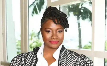 Doula Empowers Expectant Mothers to Confront Climate Risks