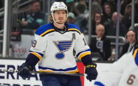 Blues Seek Major Trade Deal for Robert Thomas