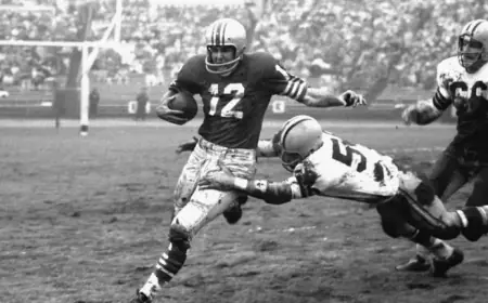 49ers Legend John Brodie Passes Away at 90