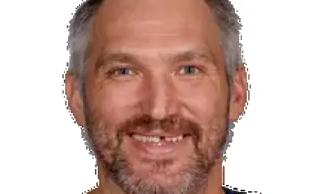 Alex Ovechkin Assists Capitals in Win Over Canucks