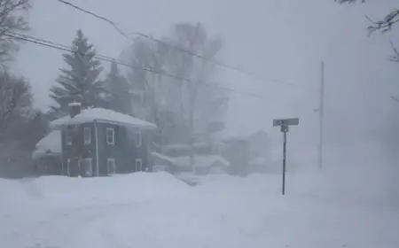 ‘Arctic Blast: US Prepares for Severe Ice and Snow Storm’