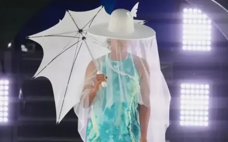 Naomi Osaka Defends Australian Open Outfit Amid Criticism