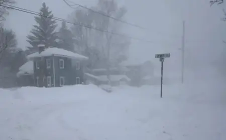 Major Winter Storm Forces Cancellation of Over 8,000 U.S. Flights