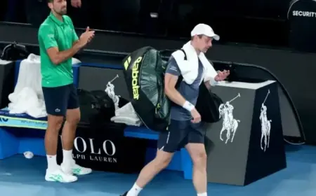 Van de Zandschulp Battles Hard but Falls to Frustrated Djokovic