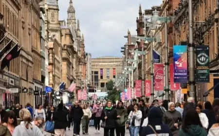 Top 6 Major Retailers Exit UK High Streets or Face Massive Closures in 2025