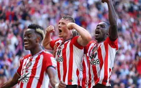 West Ham vs Sunderland: a relegation fight suddenly looks winnable after a ruthless first-half blitz