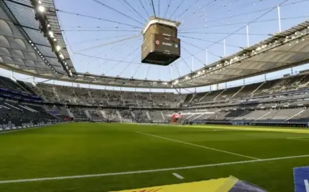 Kalimuendo Returns; Theate Benched