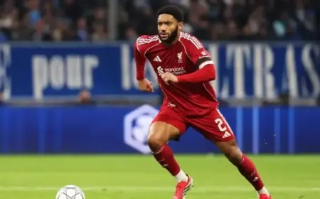 Gomez Shines as an “Outstanding” Talent