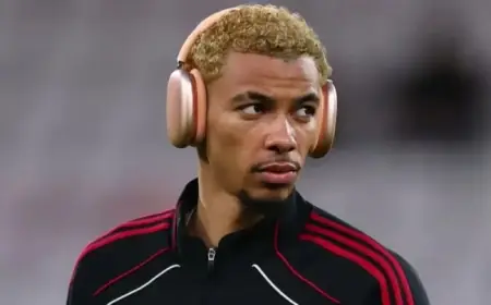 Arne Slot Clarifies Hugo Ekitike’s Unexpected Absence for Liverpool-Bournemouth Clash