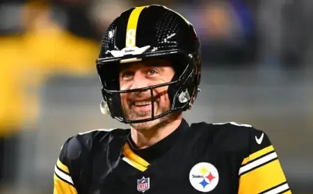 Steelers Star May Unretire if Aaron Rodgers Joins Pittsburgh