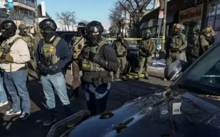 Federal Agents in Minneapolis Fatally Shoot 37-Year-Old Man: Latest Updates