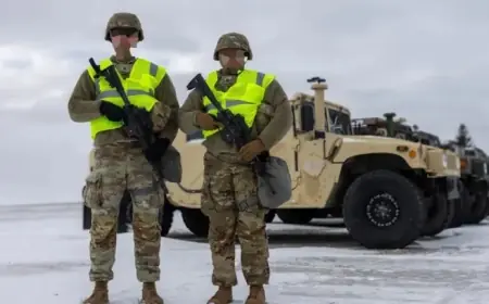 Minnesota Guardsmen Advised to Wear Reflective Vests for Clear Identification
