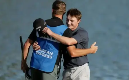 Teen Golfer Dominates American Express Field with Historic Second Round