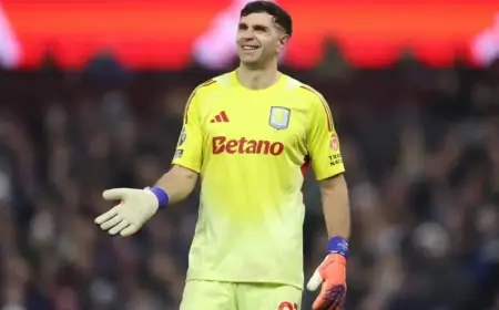 Italian Powerhouse Pursues Dibu Martínez Transfer