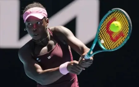 Melbourne Showdown: Veteran Sabalenko Faces Rising Star Mboko